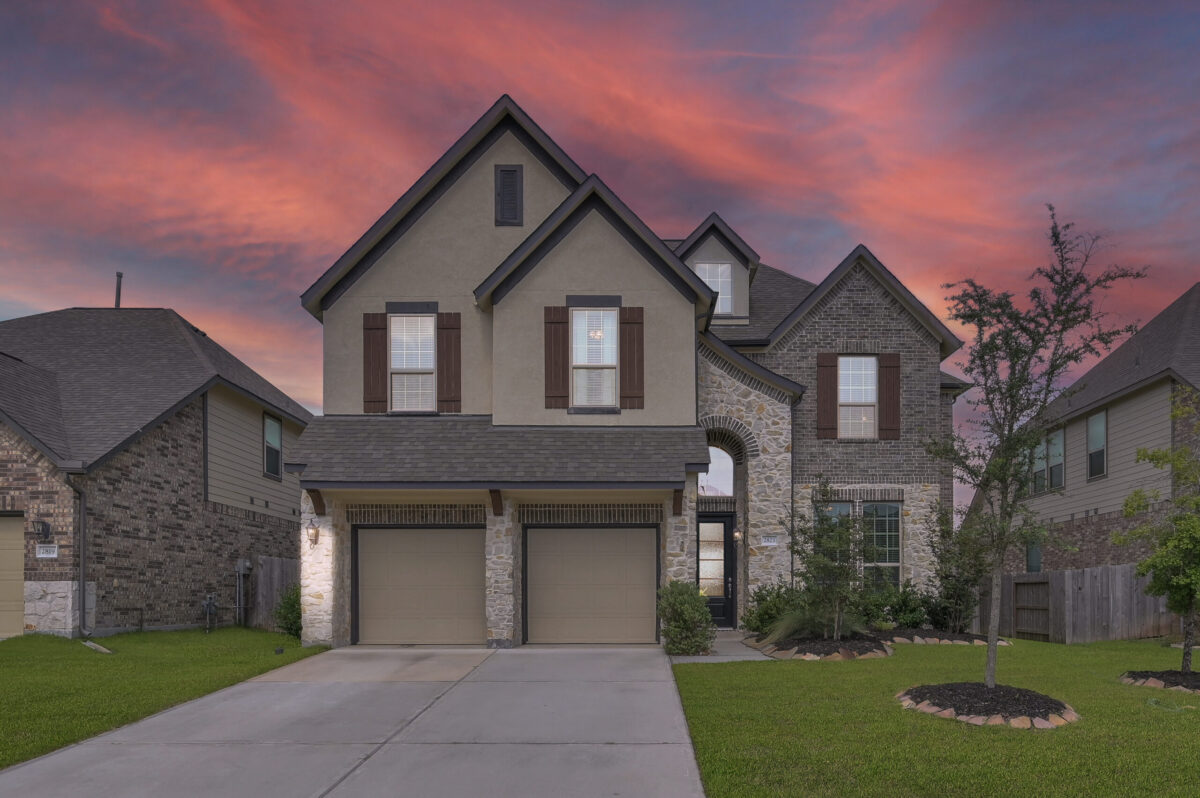 Photo of Ashton woods home for sale in the meadows at imperial oaks